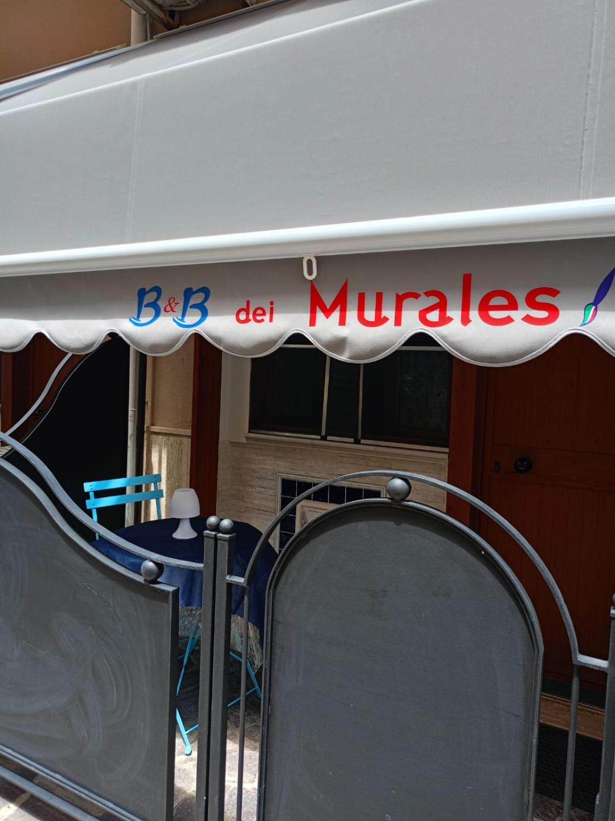 Dei Murales Bed & Breakfast *